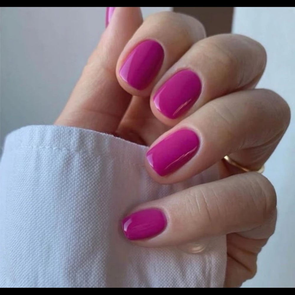 Vibrant Pink Press On Nails